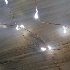 Vianočná led svetelná mikro reťaz vonkajšia - 160led - 15,9m - studená biela