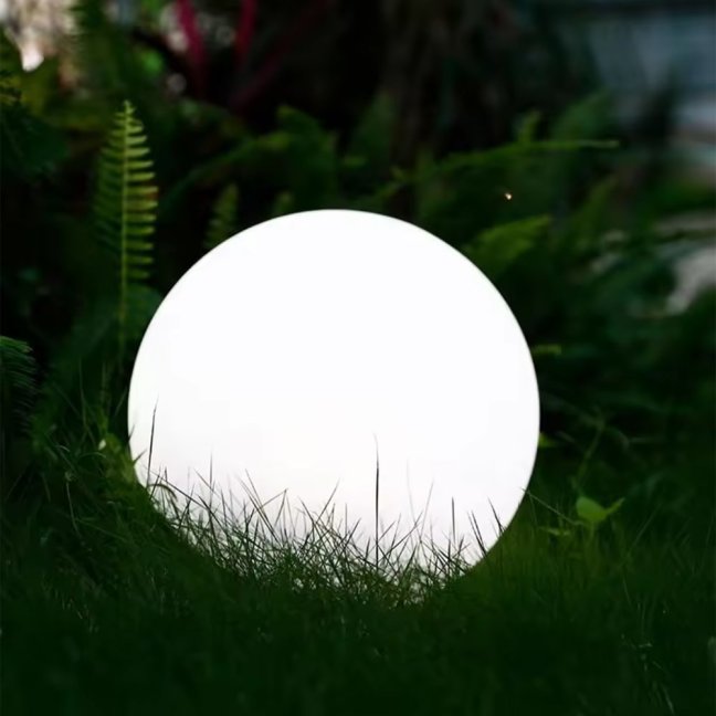 Solárna záhradná lampa LED 6500K IP44 25cm zapichovacia zemná biela guľa ATRIS LUMILED
