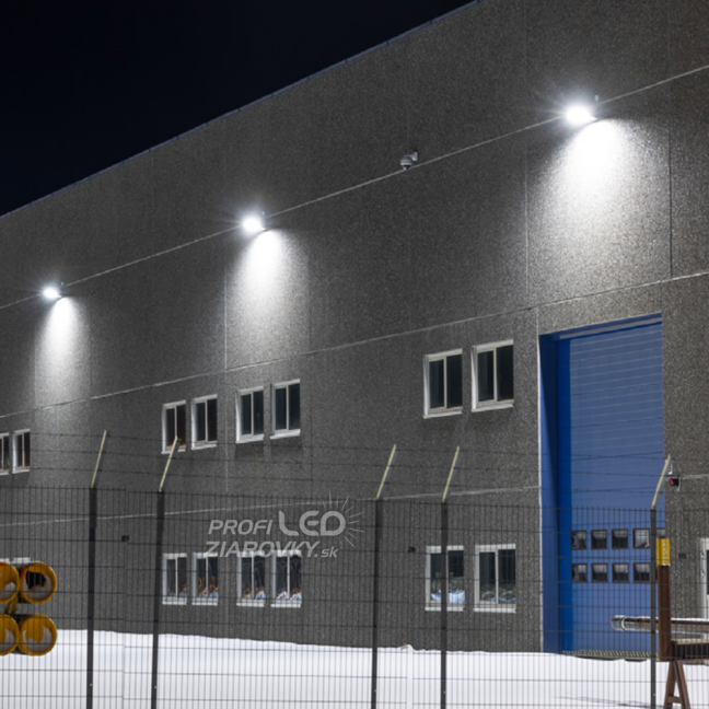 LED reflektor Vonkajší reflektor 50W 6000lm 4000K IP65 čierny s pohybovým a súmrakovým senzorom Reflektor Ledvance