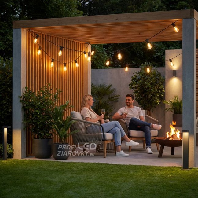 Solárna záhradná girlanda 40x LED dekoratívne žiarovky 20m 2700K teplá s diaľkovým ovládaním SOLENA LUMILED